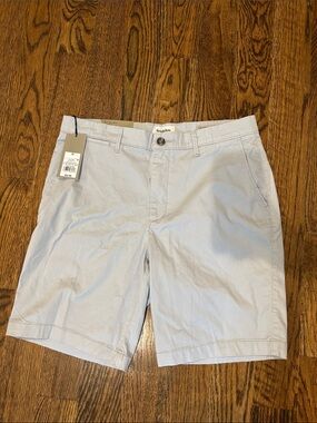 Goodfellow & Co Pale Blue Flat-Front Men’s Shorts